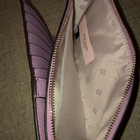 SOLD! Kate Spade Sylvia Large Continental Wristlet - Picture 5 of 6